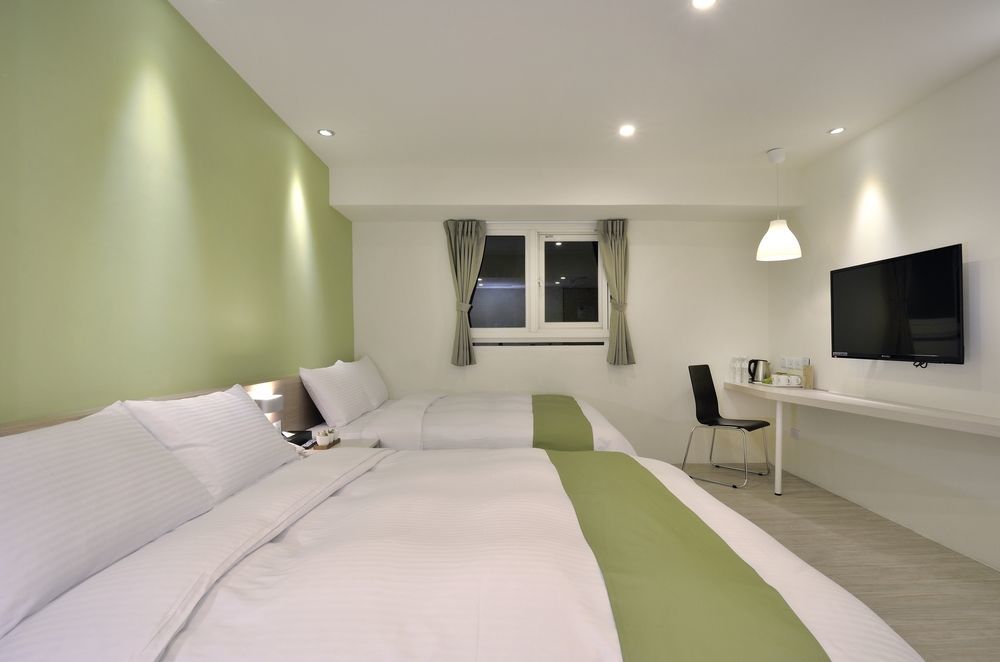Green Hotel - Fengjia Taichung Dış mekan fotoğraf